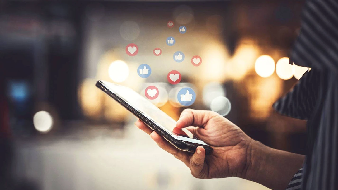 Creative, Scroll-Stopping Content